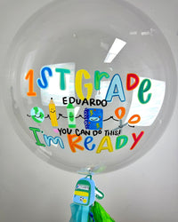 Boy's Back to School Bubble Abre La Puerta