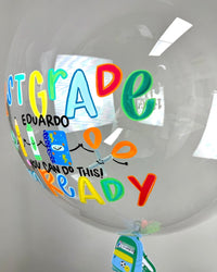 Boy's Back to School Bubble Abre La Puerta