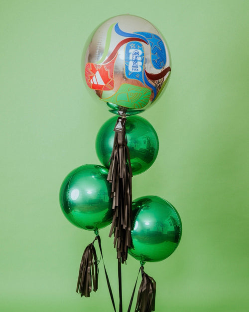 Bouquet FWC Soccer ball+ Green Orbz Abre La Puerta